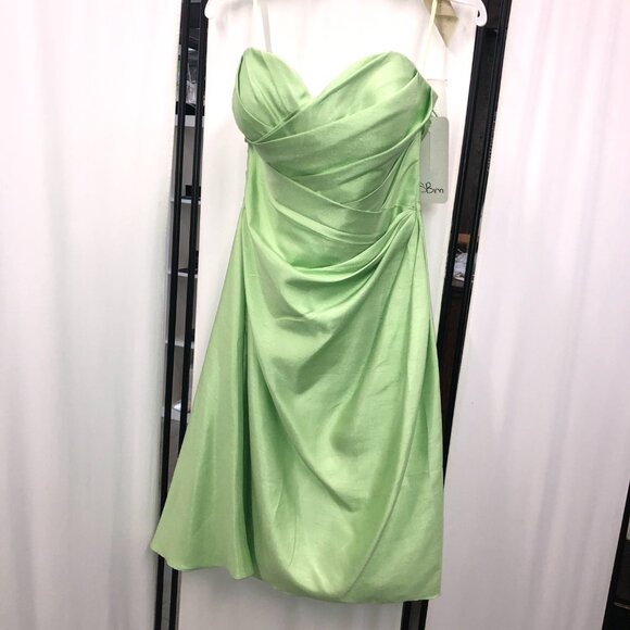 Size 6 Knee-Length Bridesmaid Dress, Apple, Fern Green, Pistachio, Cruisewear - Picture 1 of 5
